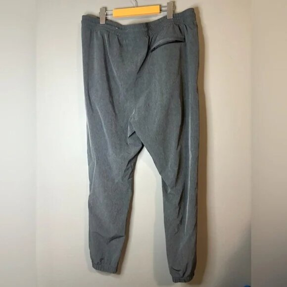 Old Navy Men's size XL Charcoal track pant Joggers, stretchy waist, pockets - Picture 4 of 7